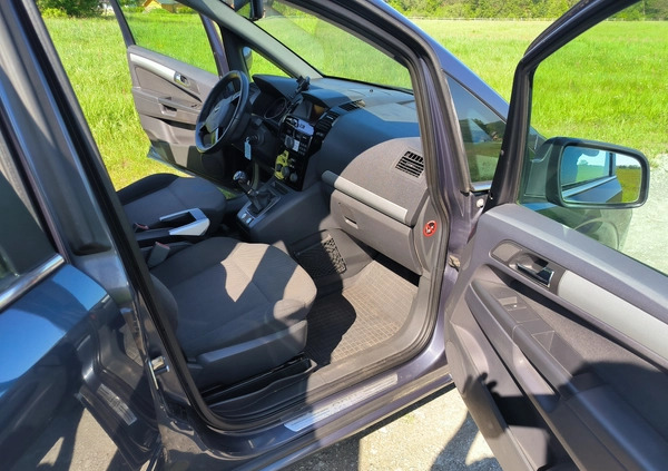 Opel Zafira cena 14500 przebieg: 237000, rok produkcji 2010 z Złotoryja małe 92